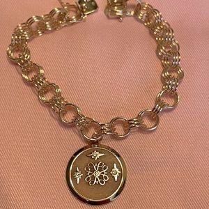 Avon Circle of Excellence 14k Gold Charm Bracelet